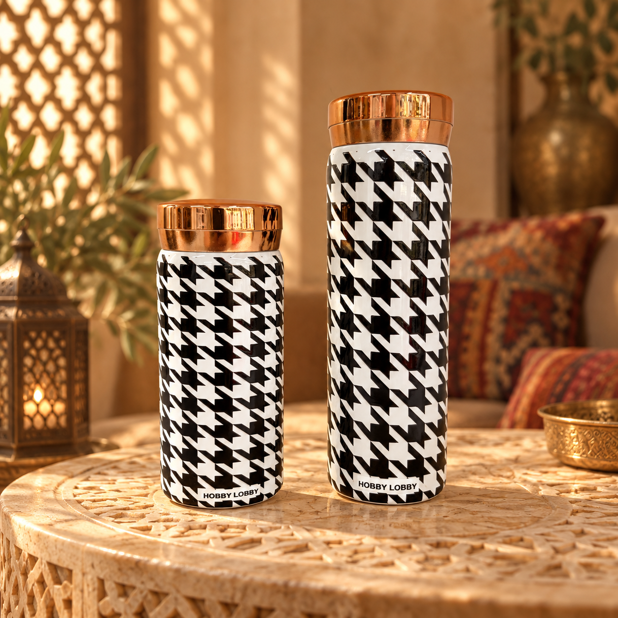 Black & White Houndstooth - alternate view
